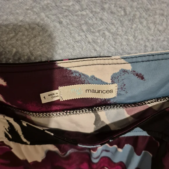 Square Neck Dressy Blouse - Picture 4 of 5